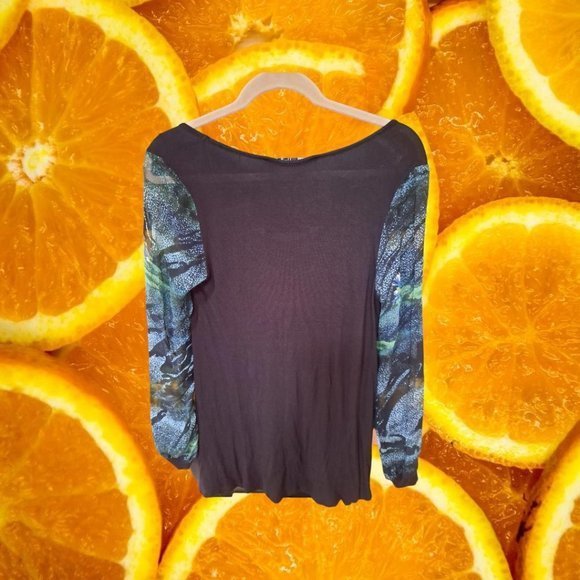 TIMO Weiland Black V Neck with Colorful Sheer Sleeves - Picture 4 of 5